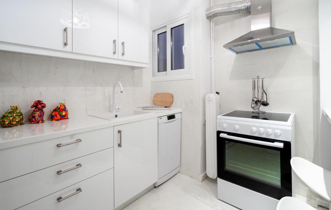 Unique Apartment In Glyfada Center Athens Exterior photo